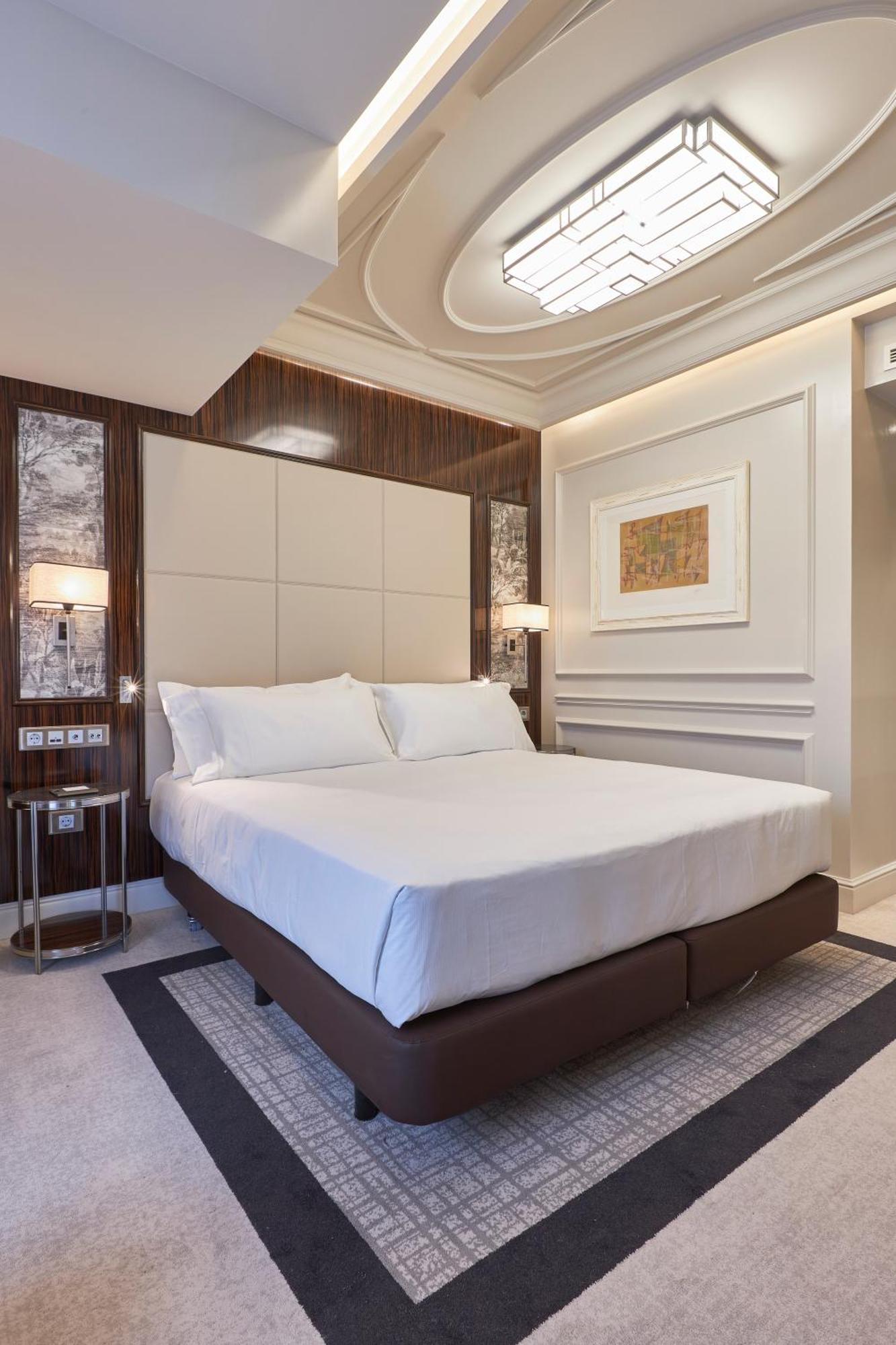 Doubletree By Hilton A Coruna Exterior photo